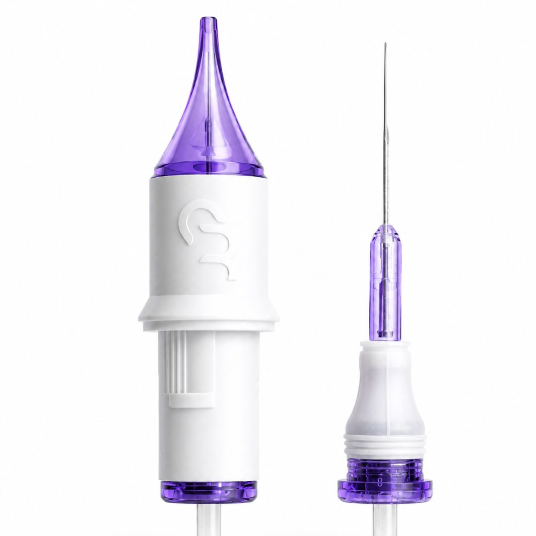 Cartucho PMU CM Supply HARD Round Liner con punta violeta y aguja visible para trabajos profesionales de micropigmentación