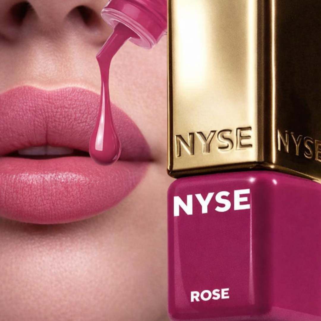 Aplicación pigmento PMU NYSE Rose rosa frío efecto baby lips natural técnica lip blush profesional