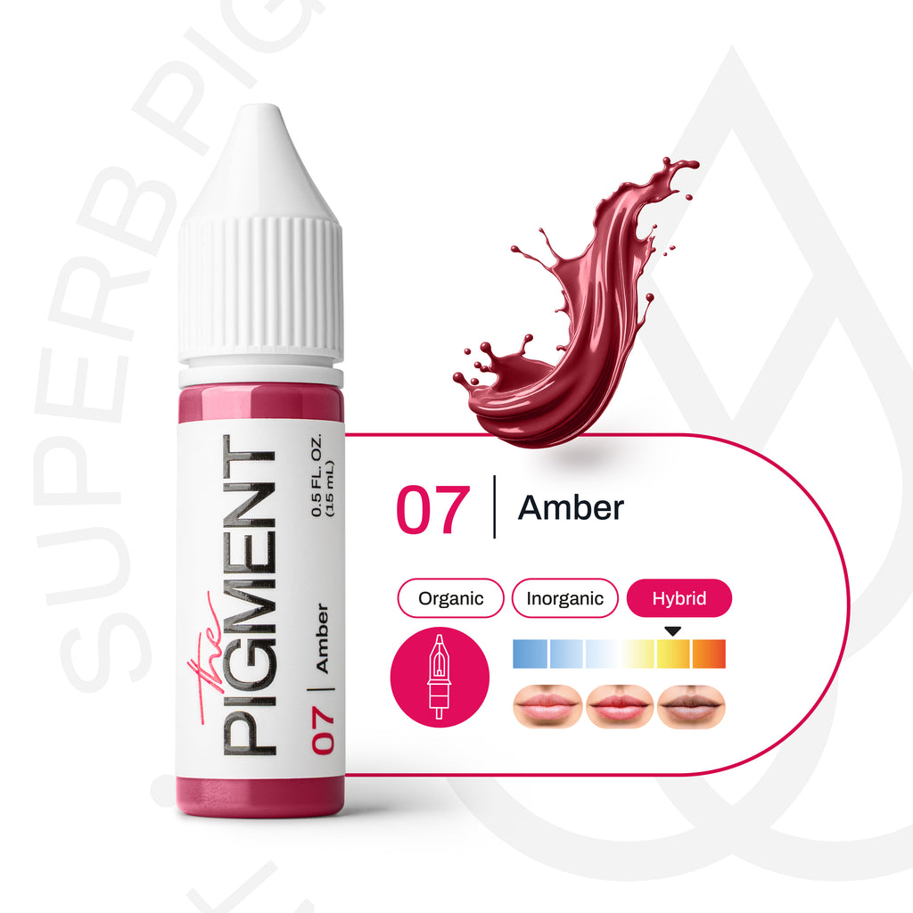 Ficha técnica del pigmento PMU The Pigment 07 Amber para labios, fórmula híbrida con guía visual de subtono y aplicación profesional.