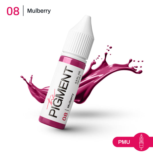 Textura del pigmento PMU 08 Mulberry en tono berry profundo y frío, ideal para lip blush elegantes y construcciones progresivas en labios.