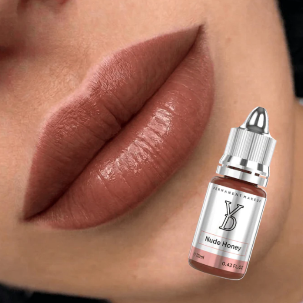Resultado visual de lip blush con YDPMU Nude Honey, pigmento PMU nude miel dorado para labios naturales y luminosos